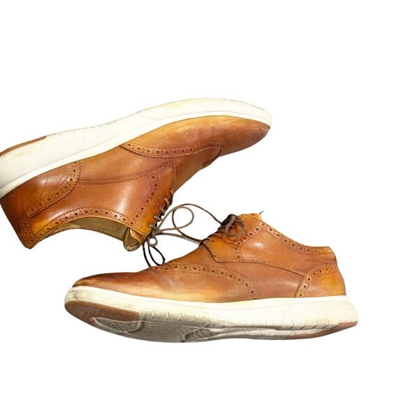 Florshiem Men\'s Dash Wingtip Oxford Modern Shoes Size 9.5M